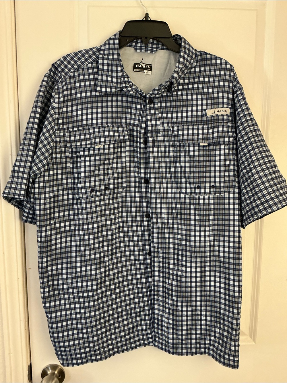 Habit Blue & White Plaid Short Sleeve Fishing Shirt L